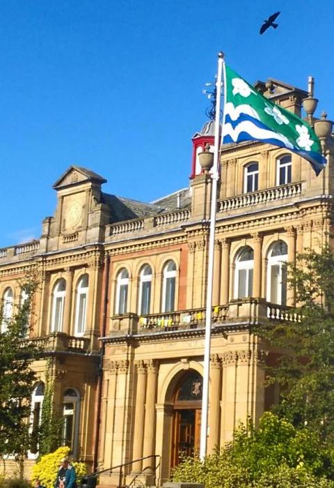 penrith-council-flying-the-county-flag-on-cumberland-day-2015