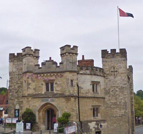 the-flag-of-buckinghamshire-flies-at-buckingham-gaol-and-museum