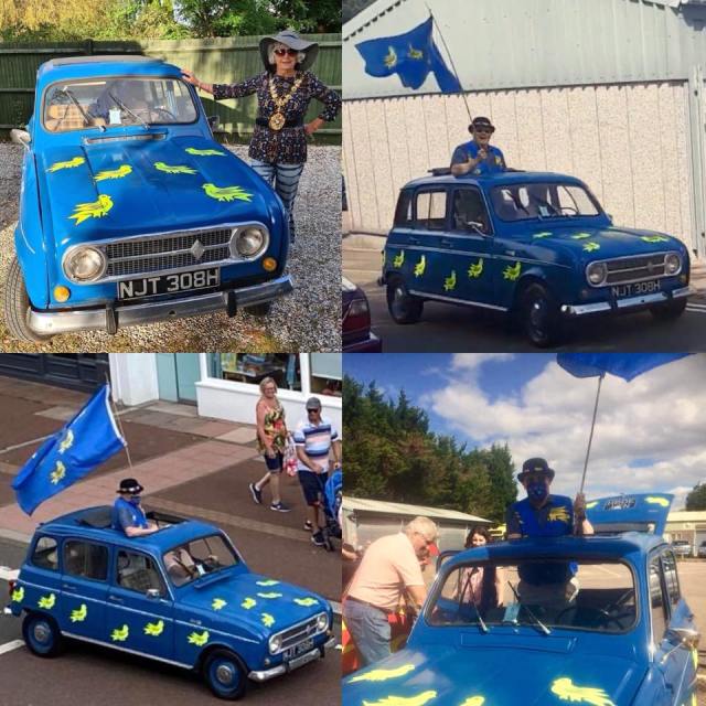 Today the Bexhill 100 Motoring Club’s classic car cavalcade took part in the town. Amongst the vehicles was a 1969 Renault Quatrelle amazingly decorated in the colours of the county flag of Sussex!